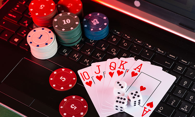 Is The Life Of The People Changes With The Invention Of The Online Casinos?  - Coyote Rescue